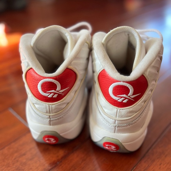 Men’s Reebok Question Mid Pearlized Red - Picture 5 of 7